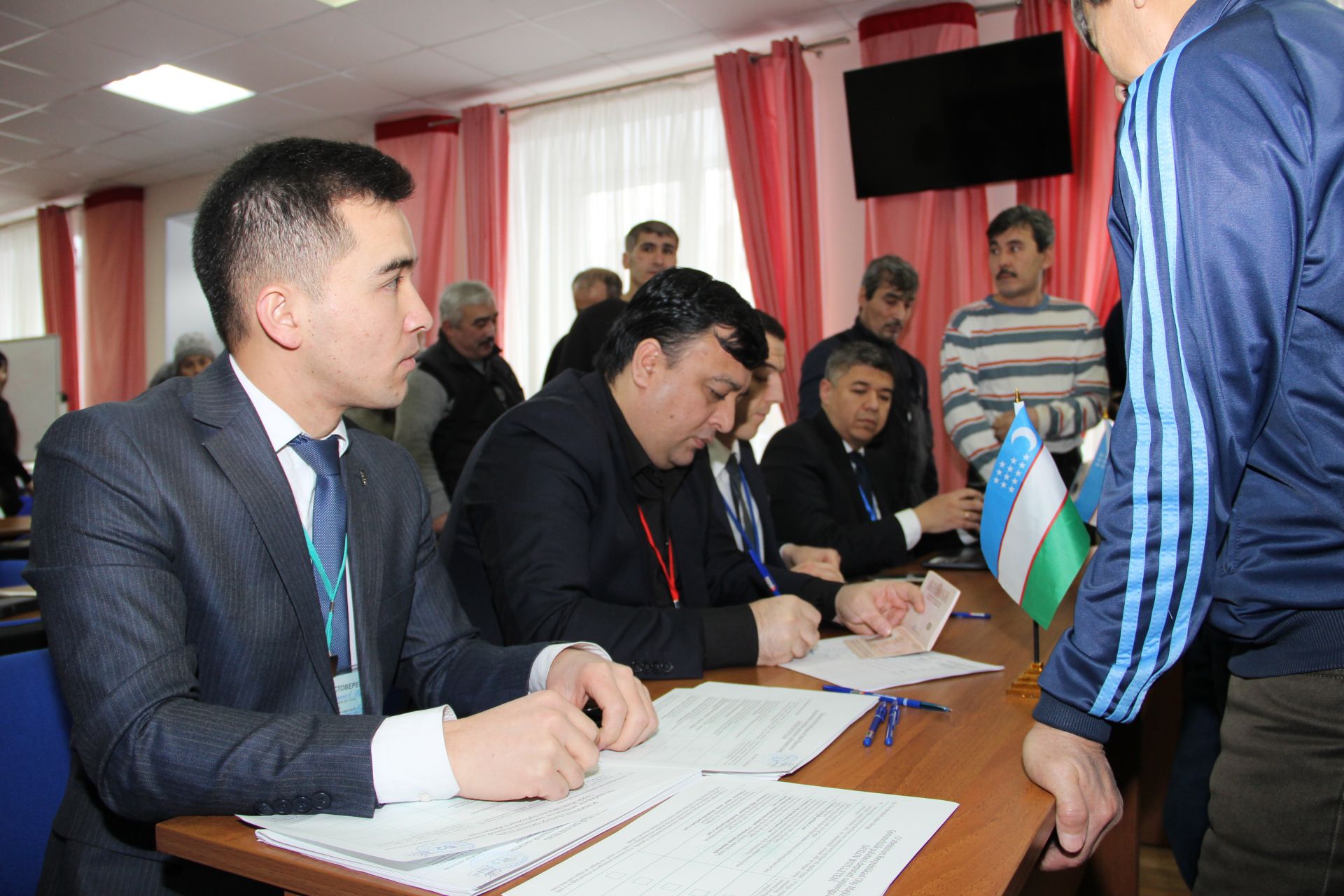 Яшел Үзәндә яшәүче Үзбәкстан гражданнары сайлауда катнашты