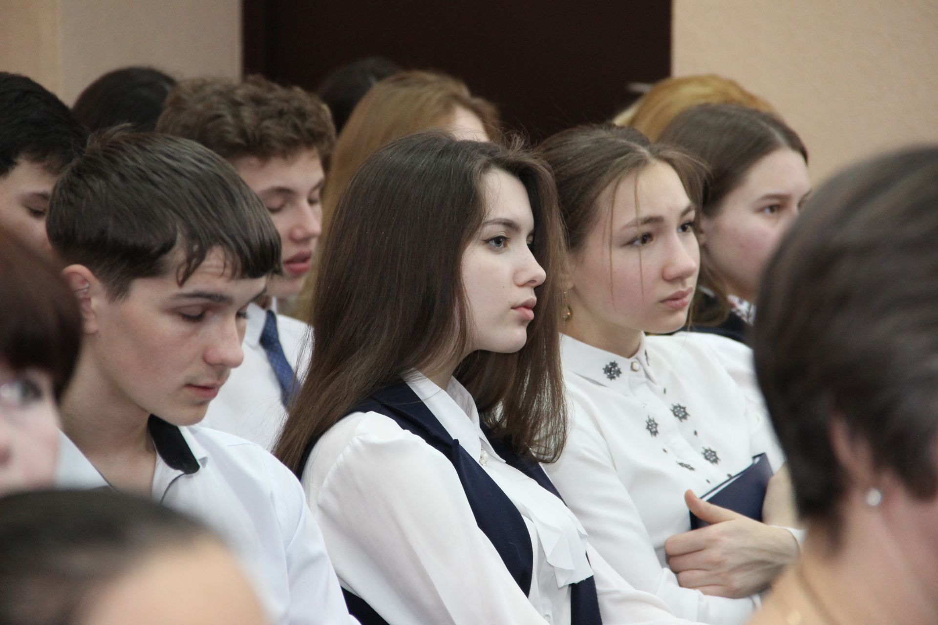 10нчы гимназиядә Каюм Насыйри исемендәге конференция узды