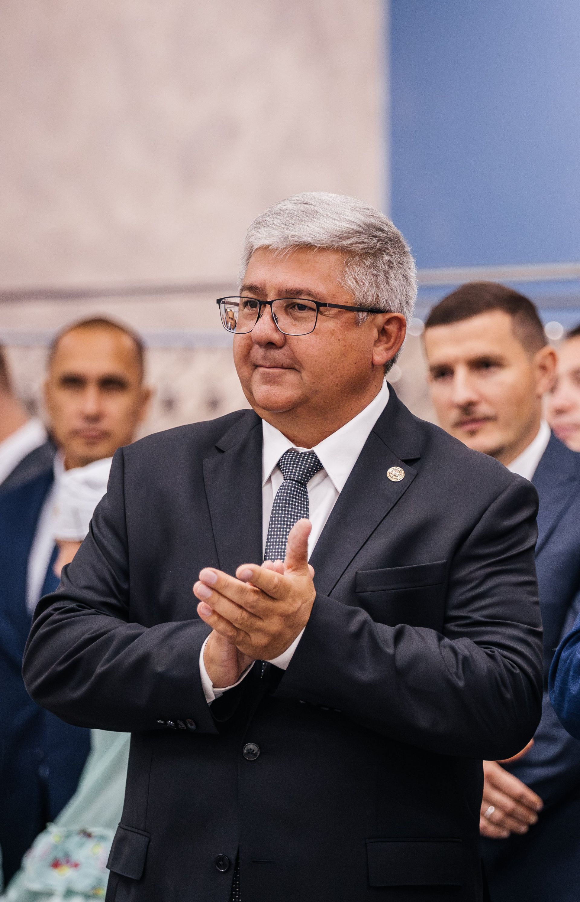 «Михаил Афанасьевның игелеге өчен күңелемдәге рәхмәтле хисләремне җиткерәсем килә»