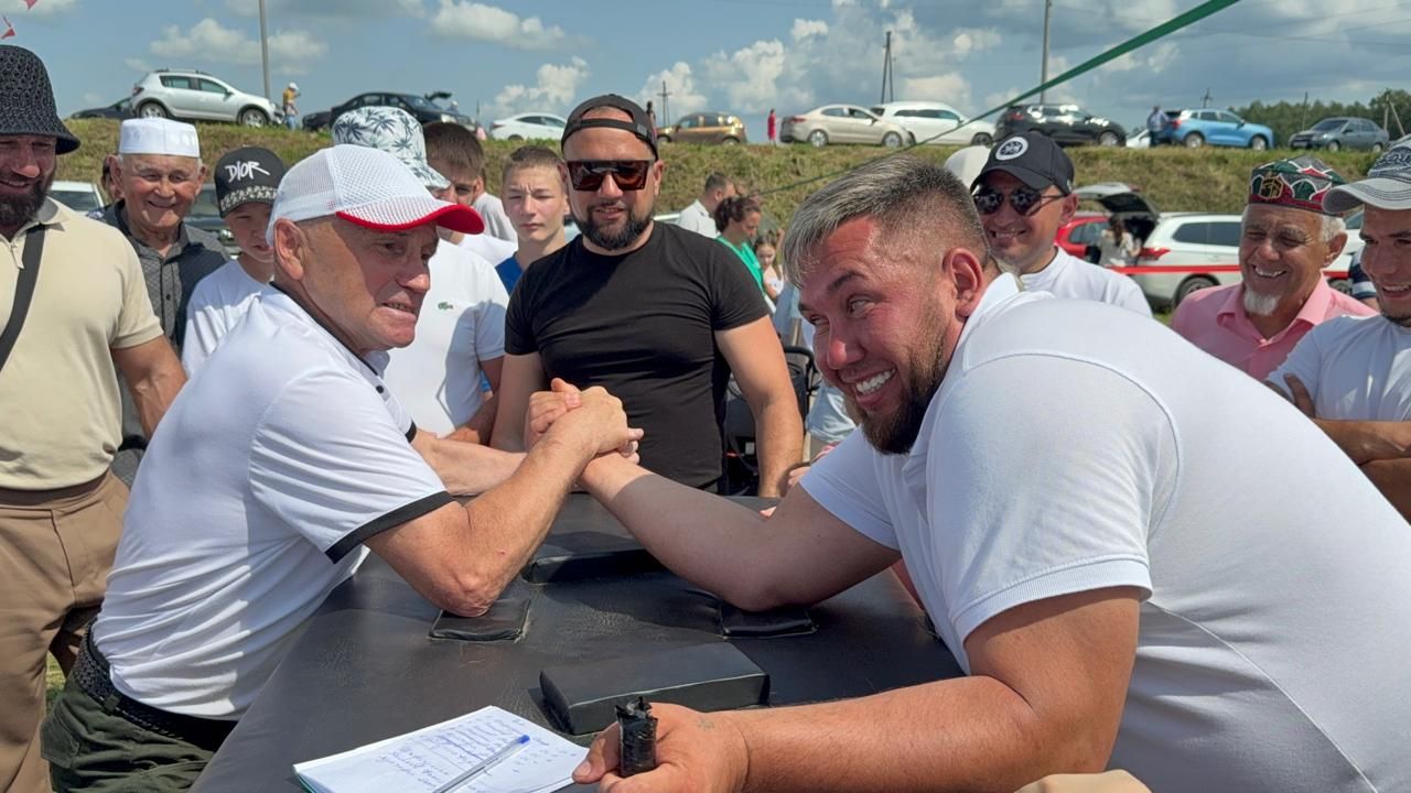 «Без кавышсак, дөньяларны җәннәт итәрбез әле!» – дип, гөрләтте Сабантуйны Карагуҗа авылы халкы