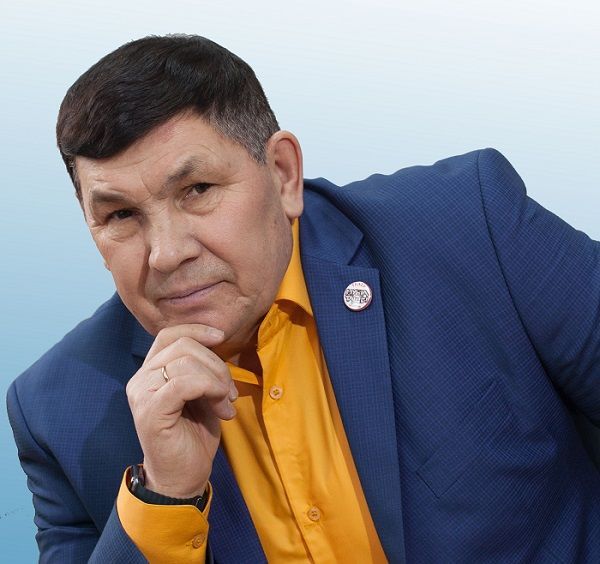 Гамил Әсхәдулла: «Хатыным картаерга ирек бирми»