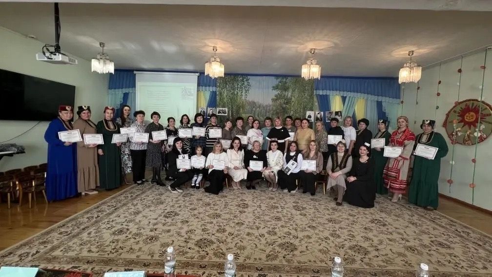 Яшел Үзәннең «Чишмә» бакчасы милли тәрбия үзәгенә әверелде: биредә Мәрҗани укулары узды