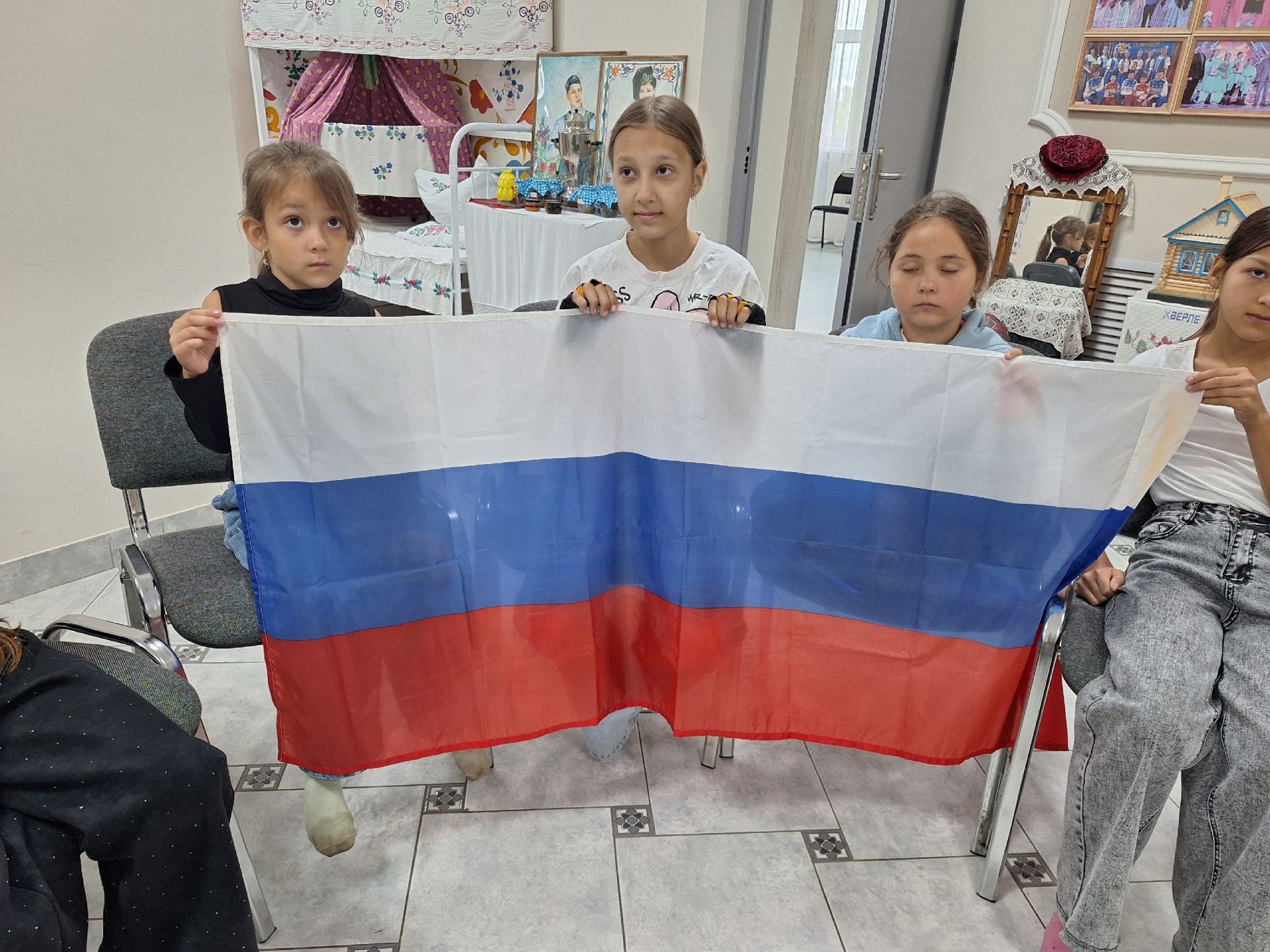 Мулла Иле мәдәният йорты Россия флагы көнен билгеләп үтте