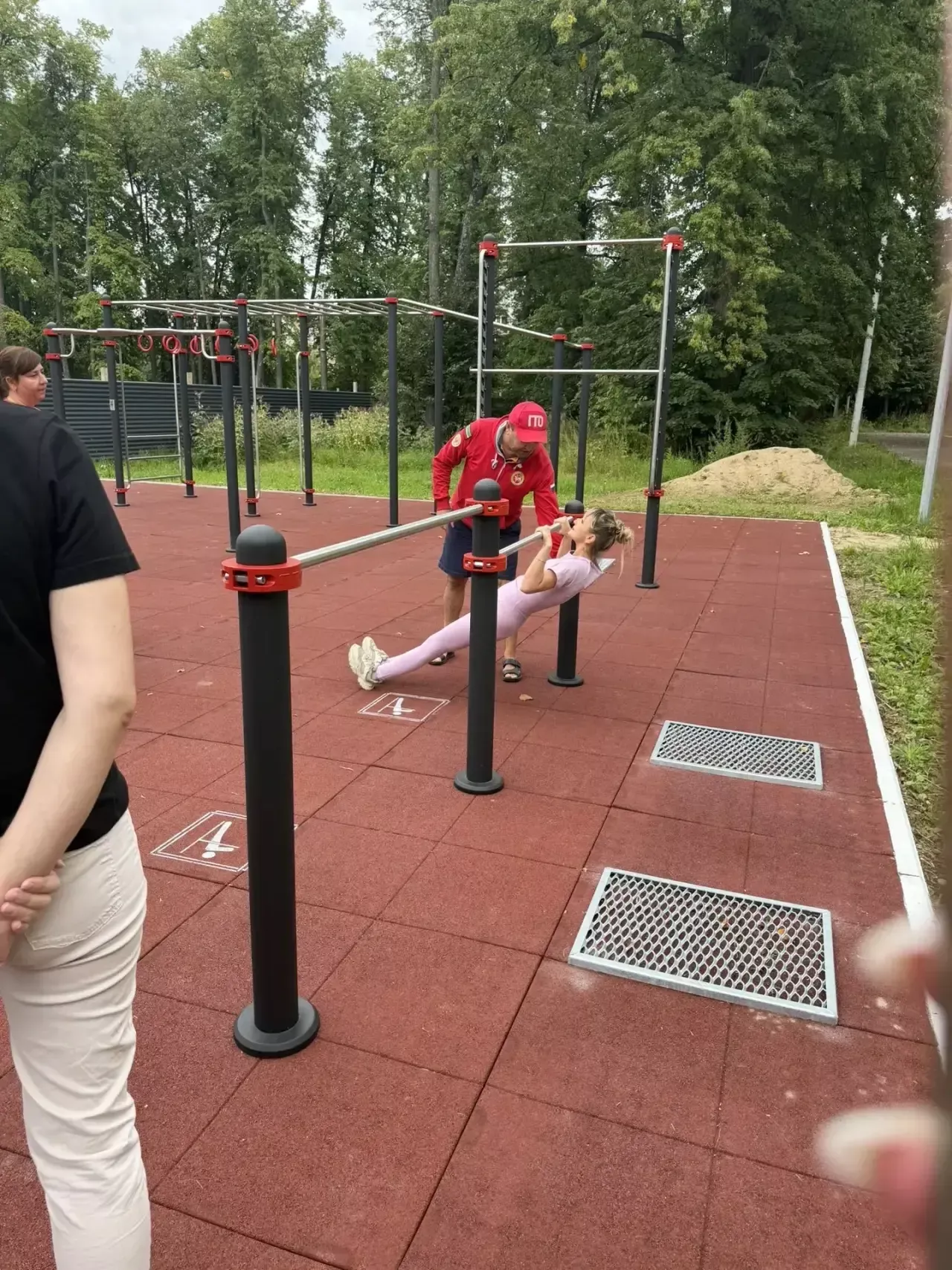 Сүздән — эшкә: Яшел Үзән районының финанс хезмәте ГТО тапшырды