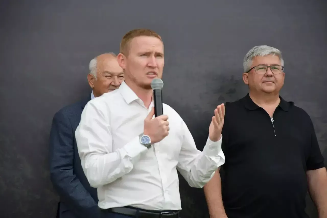 Олы Яке авыл җирлегенә караган «Теплое место» бистәсендә бүген игелеккә нигез салынган көн