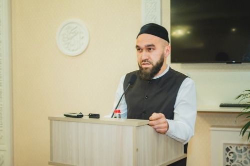 Яшел Үзән мөхтәсибе Габделхәмит хәзрәт Зиннәтуллин Казанда ТР мөселманнары Диния нәзарәте Пленумы утырышында катнашты