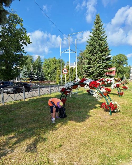 Яшел Үзәндә һәр көнне шәһәрне чистарту эшләре алып барыла