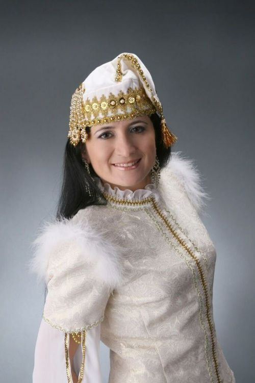 Нурзадә: «Иң авыр мизгел – концерттан кайткач, шатлыгымны уртаклашыр кешем булмау» (әңгәмә)