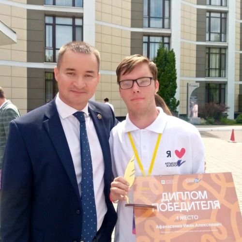 Яшел Үзән егете Иван Афанасенко «Алтын Каләм - Золотое перо» фестивалендә беренче урынны яулады