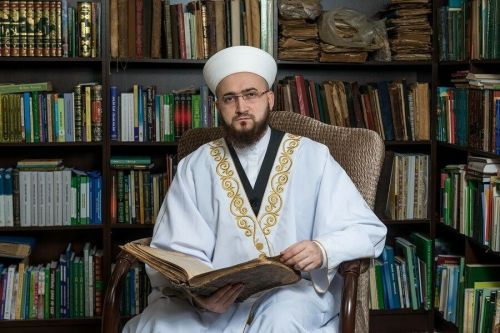 Татарстан Мөфтие: «Раҗәб аенда гөнаһлардан һәм кешеләр белән дошманлашудан аеруча тыелырга кирәк»