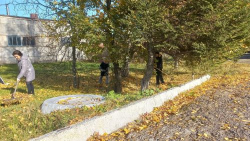 Акъегет төп гомуми белем бирү мәктәбе  укучылары көзге өмәгә чыкты