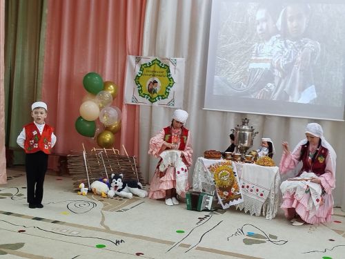 Яшел Үзәннең 11нче «Антошка» балалар бакчасында IV муниципаль «Татар малае, татар кызчыгы - 2025» бәйгесе узды