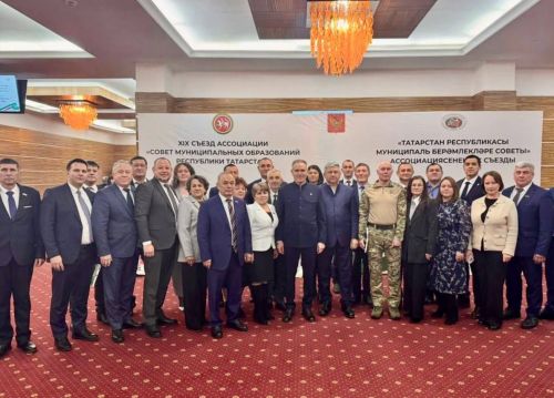 Михаил Афанасьевның Җирле үзидарә көне белән котлавы