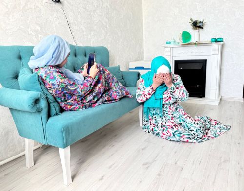 «Балам чит кешегә әверелде. Ул мине күралмый...»