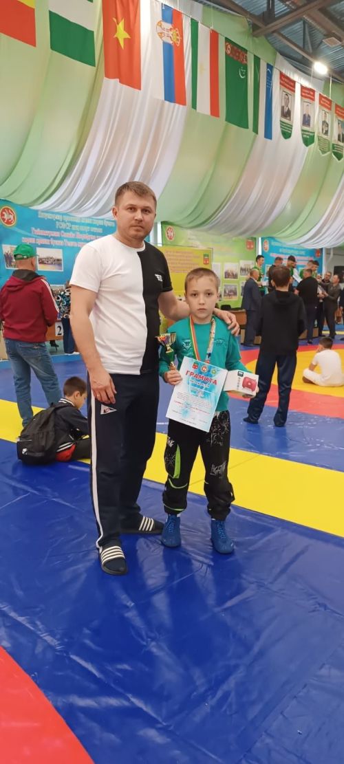 Салават Фәтхетдинов: «Без гомер буена көрәшергә тиеш»
