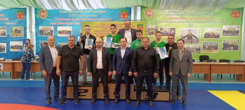Салават Фәтхетдинов: «Без гомер буена көрәшергә тиеш»