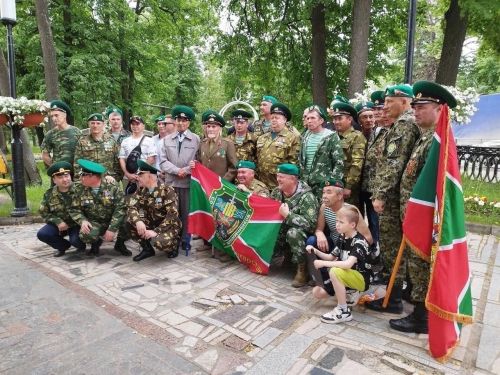 Чик сакчылары көне белән!