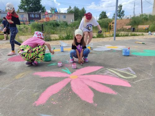 Бишнәдә асфальтка рәсем ясау буенча бәйге оештырганнар