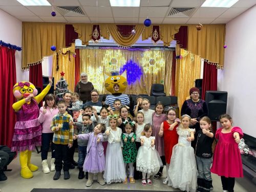 Күгәйдә «Кыш бабай һәм Кар кызы дусларын җыя» дип исемләнгән кичә узды