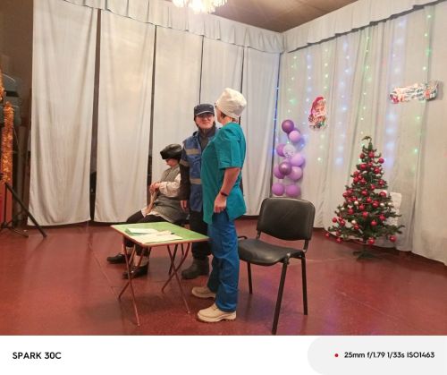 Тау Иле мәдәният йортында «Яңа елда бергә булыйк» дип исемләнгән бәйрәм оештырдылар