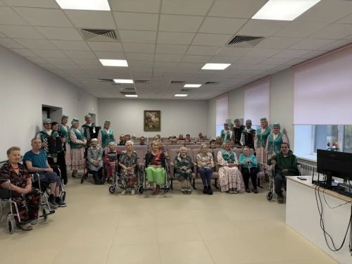 Өлкәннәр ункөнлегенә йомгак ясап…