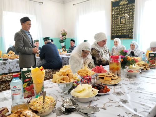 Каратмән мәчетендә Өлкәннәр көне уңаеннан күркәм чара узды