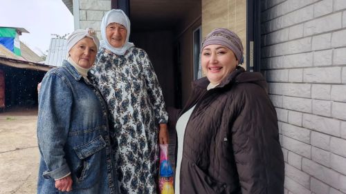 Олы Шырдан авылында кадерле өлкәннәребезне бәйрәм белән котладылар