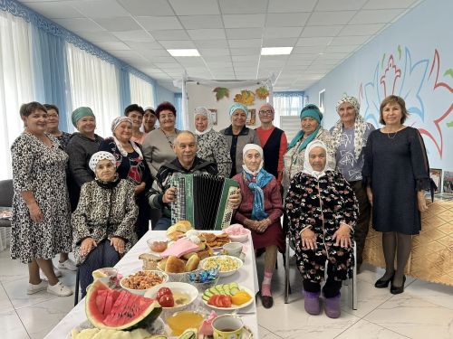 Татар Танаенда «Ә җыерчыклар — бары тик кояш нурлары» дигән кичә оештырдылар