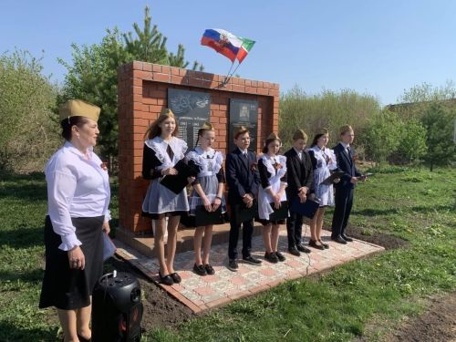 Кири авылында Җиңү митингы узды