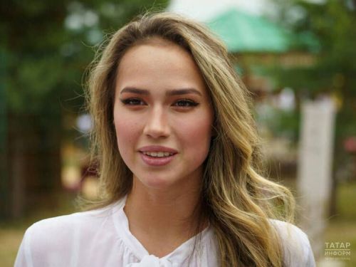 Алинә Загитова Казандагы үз мәктәбе өчен тренер сайлады