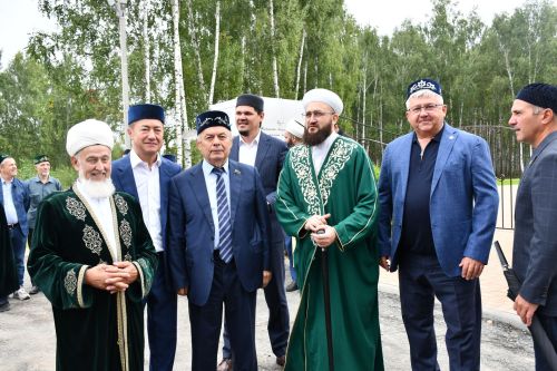 Яшел Үзән шәһәрендә «Әл-Әнгам» мәчете рәсми төстә үз ишекләрен ачты