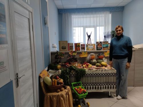Татар Танае мәдәният йортында «Көз бүләкләре» дип исемләнгән күргәзмә оештырылды