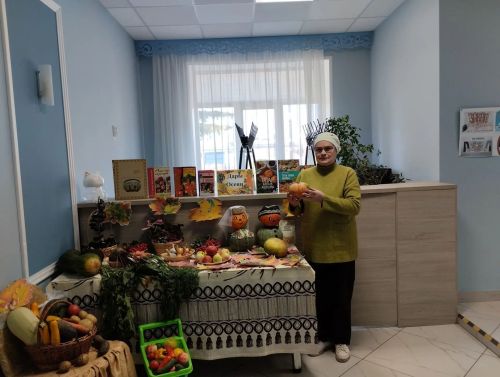 Татар Танае мәдәният йортында «Көз бүләкләре» дип исемләнгән күргәзмә оештырылды