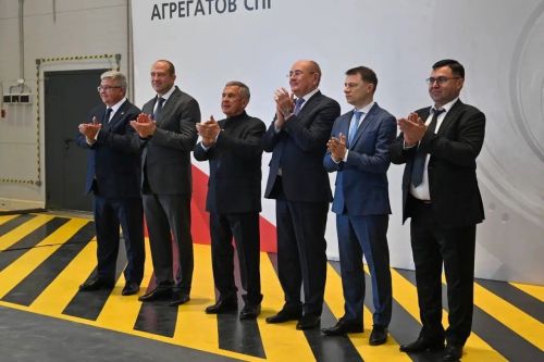 Рәис Яшел Үзәндә беренче катнаш суыткыч агентлы компрессорларны җибәрүгә старт бирде