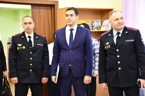 Рифкать Миңнеханов "Йолдызлык" балалар бакчасында кунакта