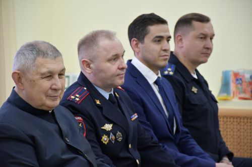 Рифкать Миңнеханов "Йолдызлык" балалар бакчасында кунакта