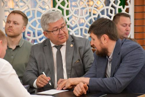 Диварлар түгел, шәхесләр төзелә