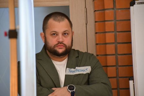 Диварлар түгел, шәхесләр төзелә