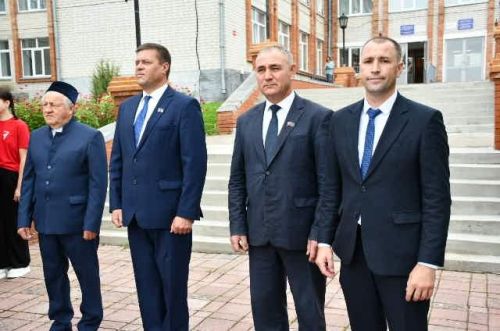 Норлат урта гомуми белем бирү мәктәбендә 1 сентябрь
