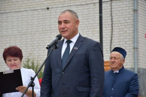 Норлат урта гомуми белем бирү мәктәбендә 1 сентябрь