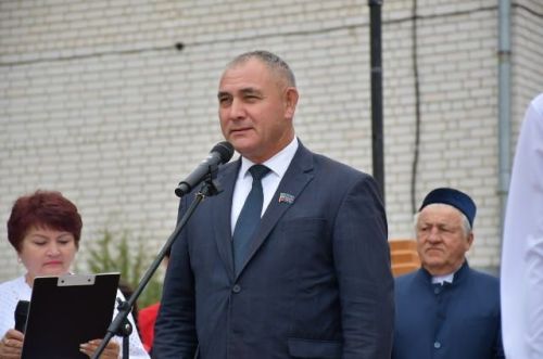 Норлат урта гомуми белем бирү мәктәбендә 1 сентябрь