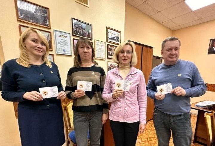 Зеленольск муниципаль районы контроль-хисап палатасы хезмәткәрләре ГТОдан бүләкләр алды