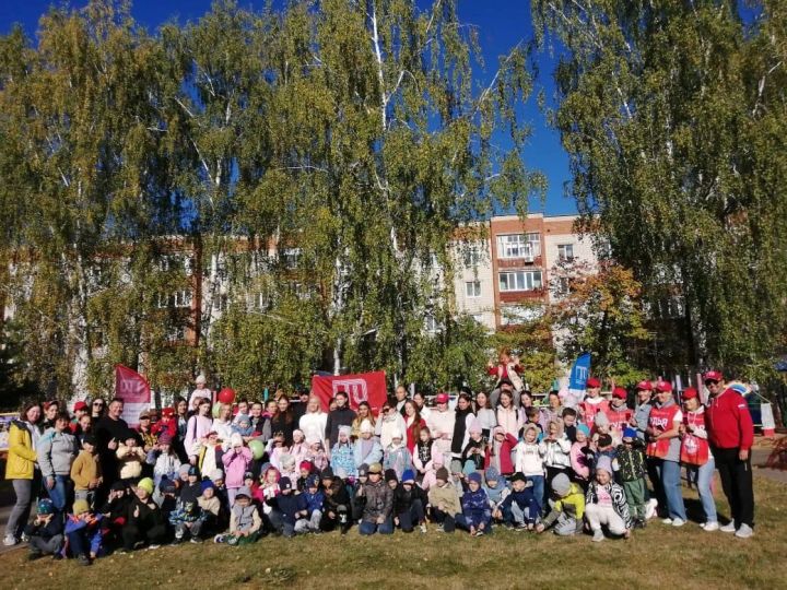 Яшел Үзәннең 13нче балалар бакчасы традиция буенча «Милләтләр кроссы»н уздырды