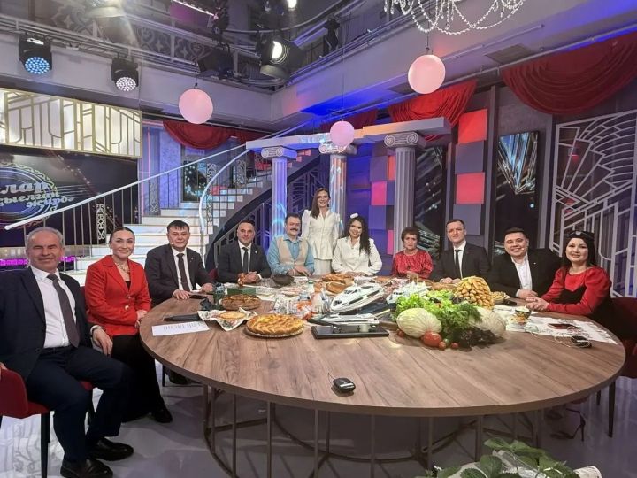 Яшел Үзән районы ТНВ телеканалының «Дуслар җыелган җирдә» проектында катнашты