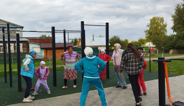 Күгәйлеләр «Сәламәт яшәү рәвеше – озын гомернең нигезе!» дигән девиз белән яшиләр
