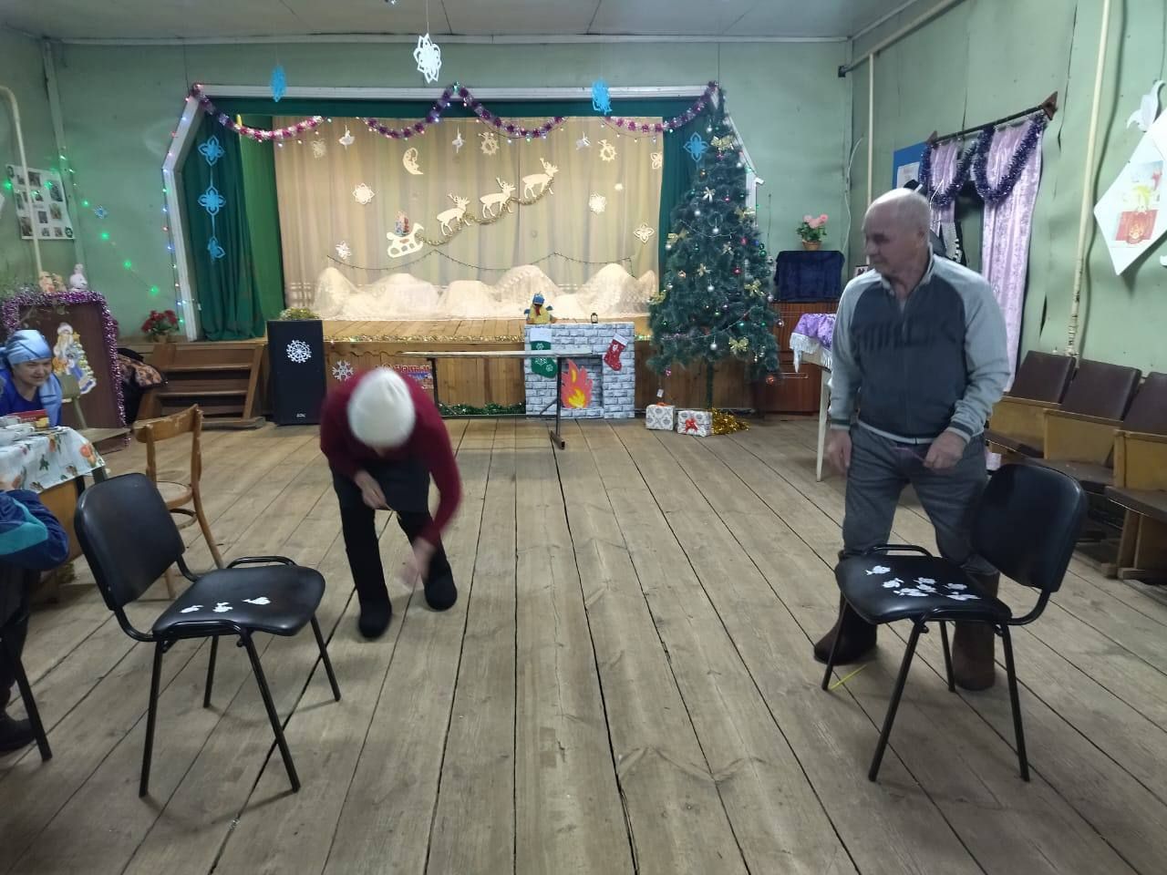 Әле генә Яңа елны каршылаган идек, искечә Яңа ел да килеп җитте