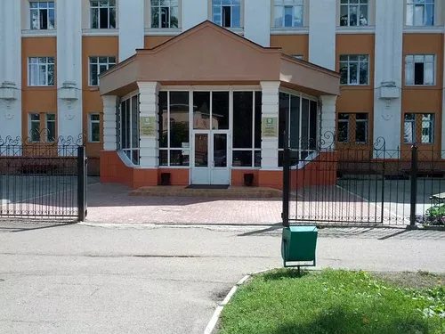 Яшел Үзәндә балаларны тәрбиягә алган ата-аналарга, опекуннарга һәм попечительләргә хокукый ярдәм күрсәтү көне узачак