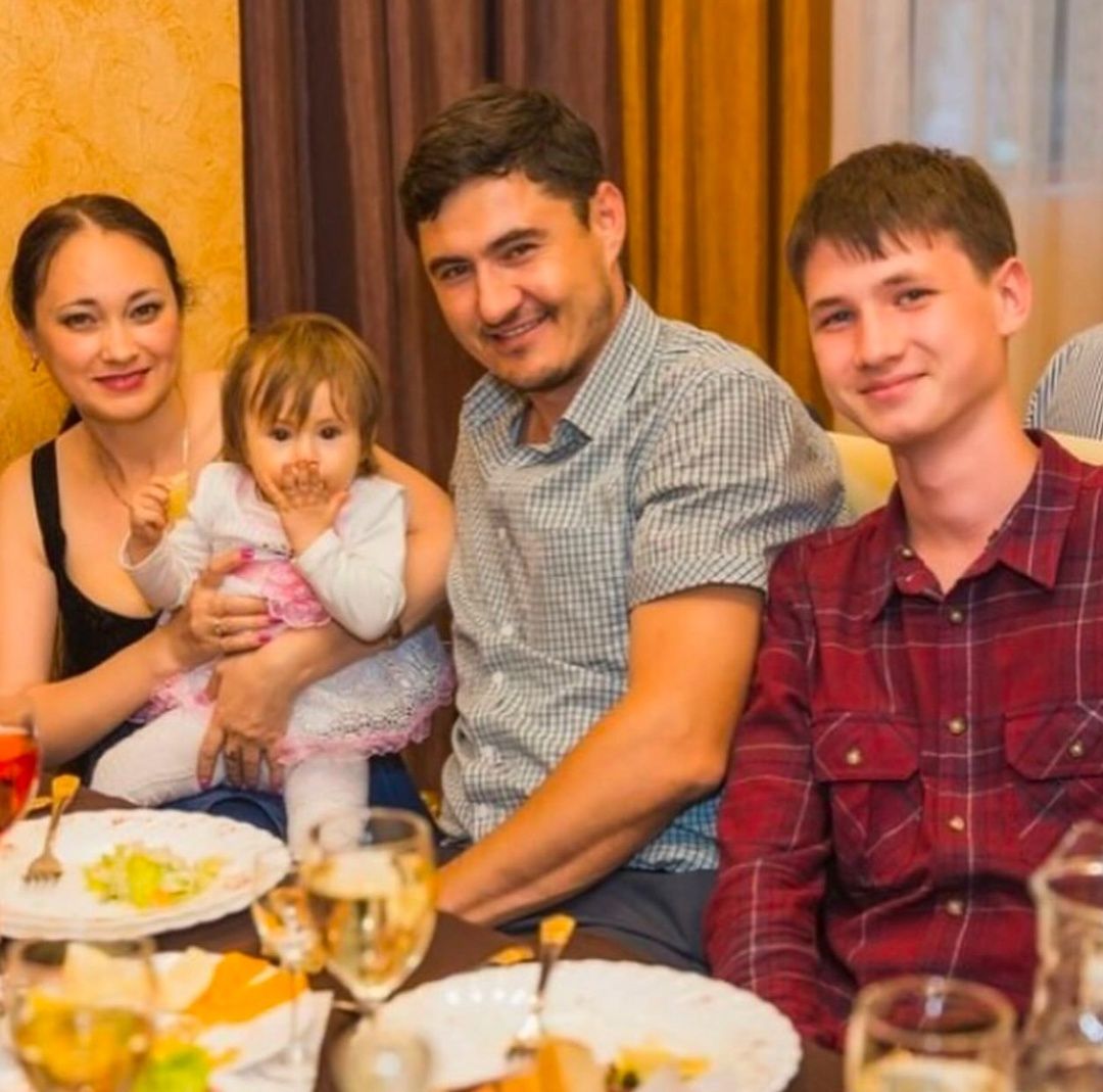 Гөлнара Тимерҗанова беренче ире белән ни өчен аерылышкан?