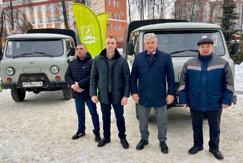 Норлат Торак-коммуналь хуҗалыгына ике яңа УАЗ бирелде