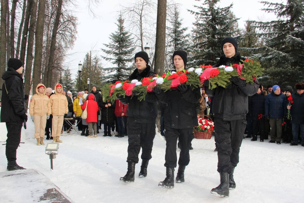 Яшел Үзәндә Россия Герое көне һәм мөһим юбилейлар билгеләп үтеләчәк